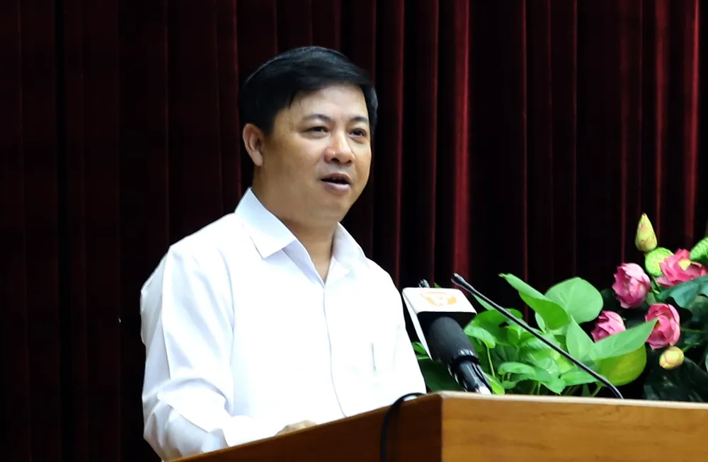 Phó Bí thư Thường trực Thành ủy Đà Nẵng Lương Nguyễn Minh Triết phát biểu tại hội nghị. Ảnh: TẤN VIỆT lương nguyễn minh triết