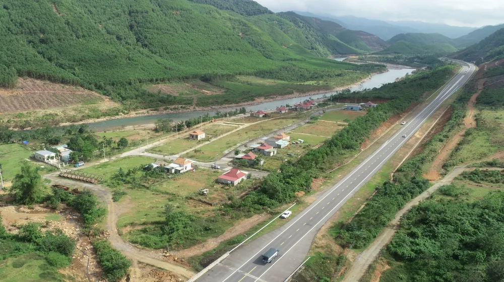 đà nẵng sạt lở bờ sông kè