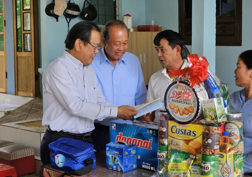 chương trình ngư dân quảng bình đèn trên biển