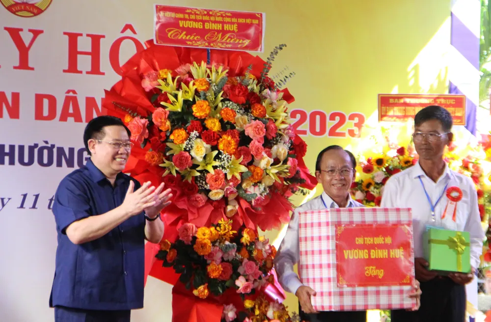 chu tich quoc hoi doan ket da nang 1.JPG