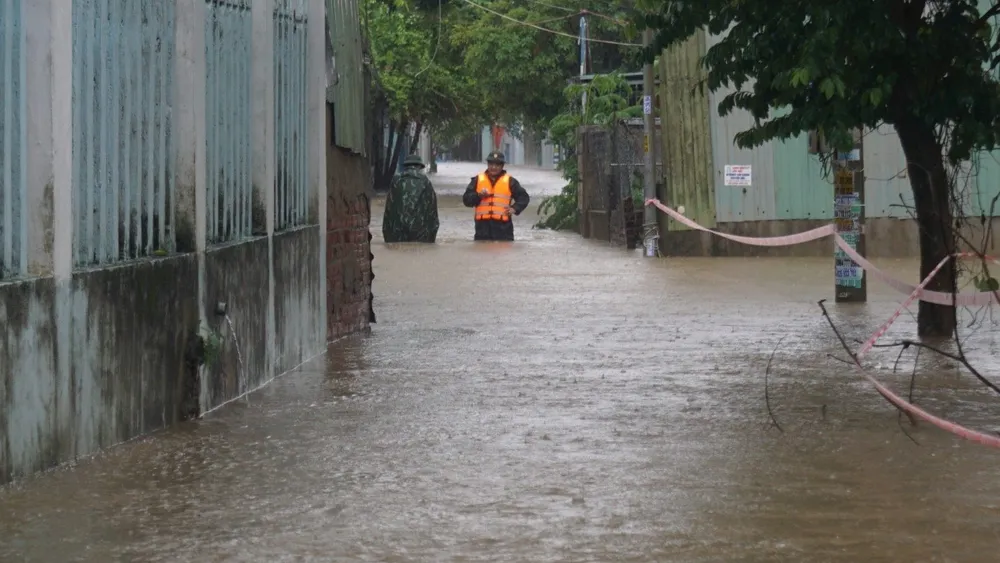 ngập lụt đô thị đà nẵng cử tri