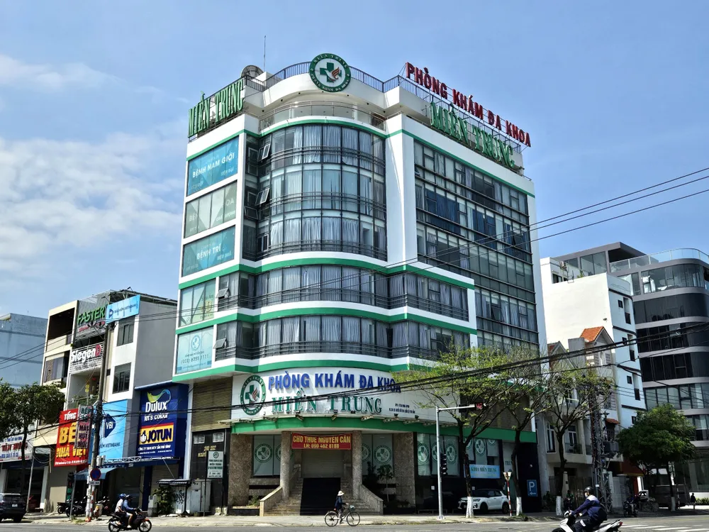 Phòng khám đa khoa miền Trung. Ảnh: TẤN VIỆT phòng khám đa khoa miền trung đà nẵng