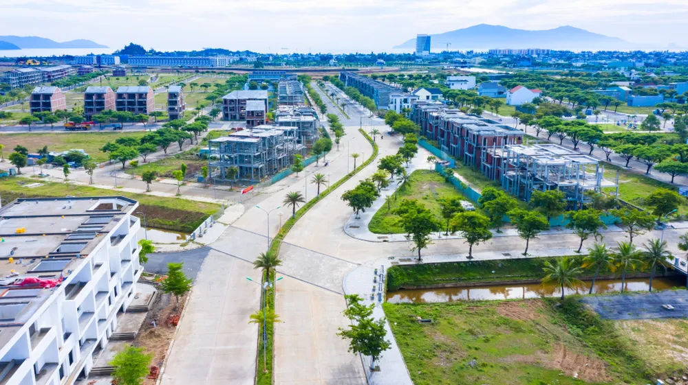 Giá đất nền tại Đà Nẵng tiếp tục đi ngang, thị trường căn hộ tăng trưởng nhẹ. Ảnh: TẤN VIỆT đất nền tại đà nẵng