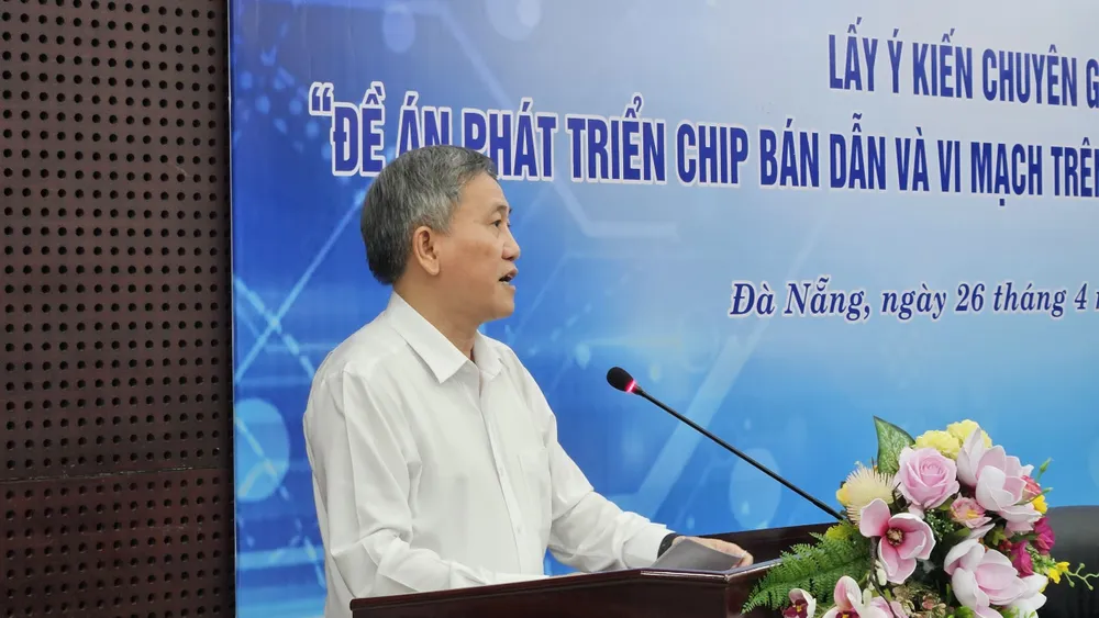 phát triển chip bán dẫn và vi mạch