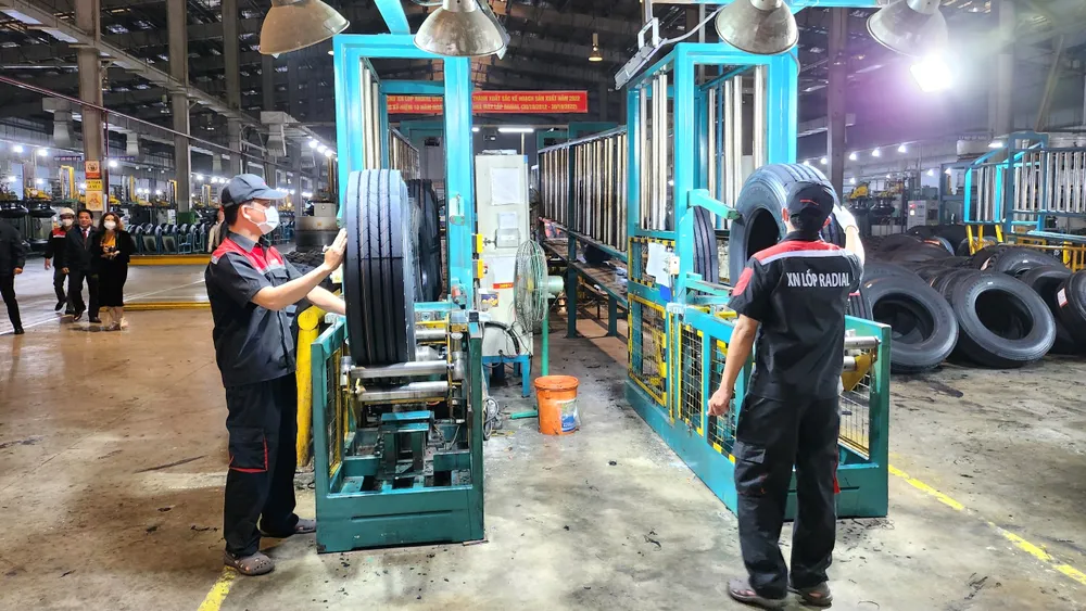 Nhà máy Công ty CP Cao su Đà Nẵng nằm gần với cảng biển Liên Chiểu. Ảnh: TẤN VIỆT khu thương mại tự do đà nẵng