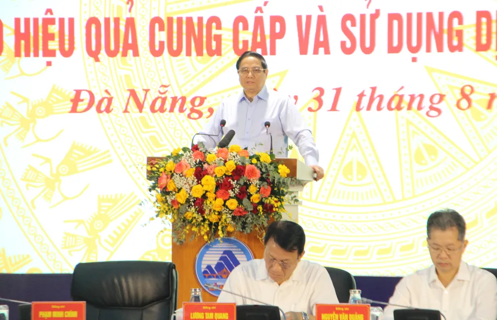 Thủ tướng Phạm Minh Chính phát biểu khai mạc. Ảnh: TẤN VIỆT thu-tuong-pham-minh-chinh-chuyen-doi-so-da-nang-1.JPG