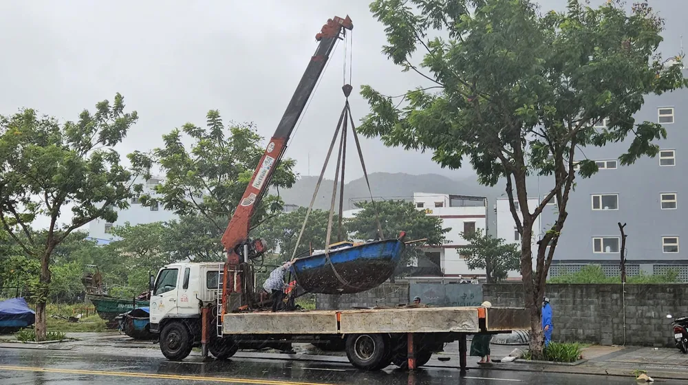 bão số 4 ngư dân đà nẵng
