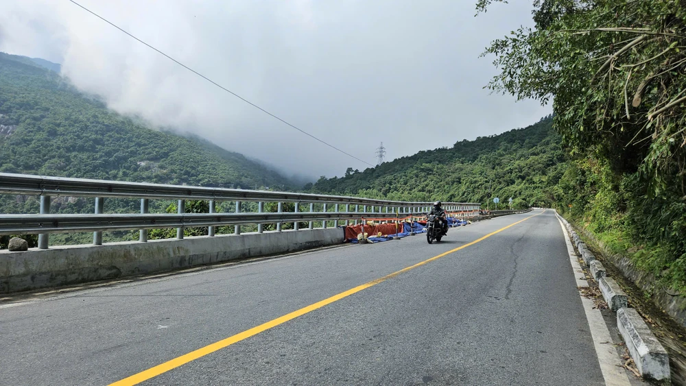 đèo hải vân đà nẵng sạt lở