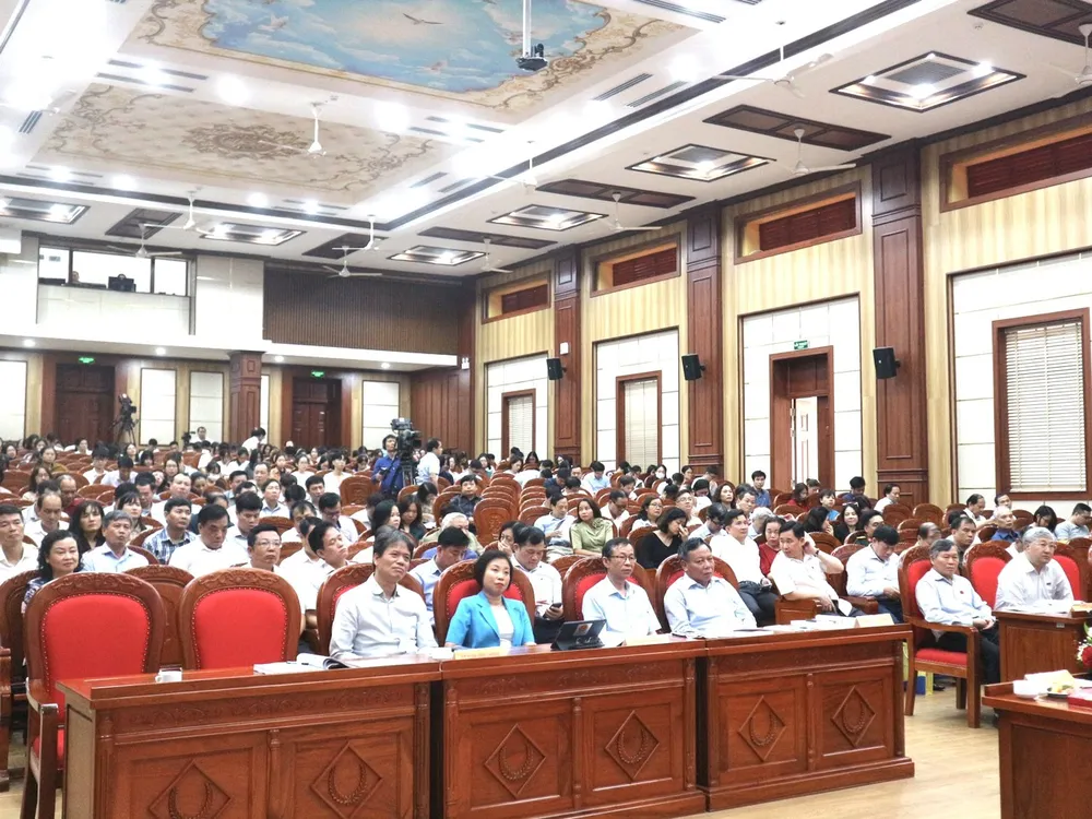 Toàn cảnh buổi hội thảo. Ảnh: TT y-te-thu-do-ha-noi.jpg