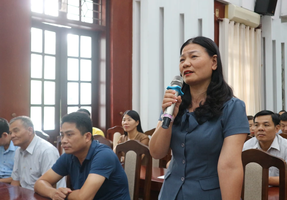 Cử tri huyện Thanh Trì kiến nghị xử lý ngập úng tại gầm cầu chui tuyến Pháp Vân-Cầu Giẽ. (Ảnh: TT) cu-tri-thanh-tri-kien-nghi-xu-ly-ngap-ung-tai-gam-cau-phap-van-cau-gie.png