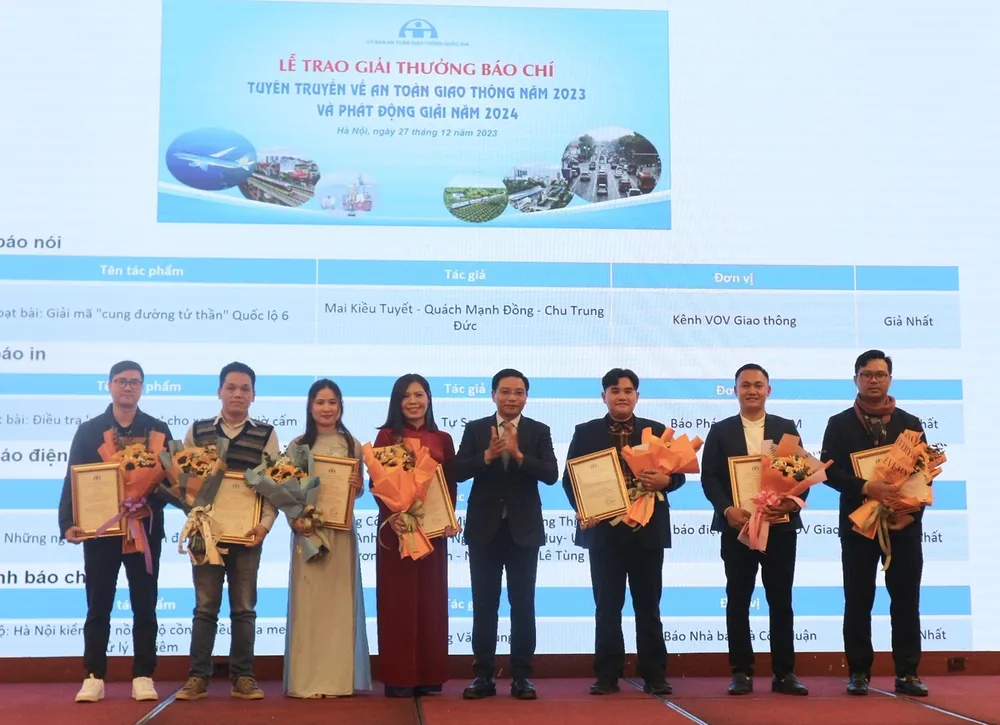 báo pháp luật tp.hcm