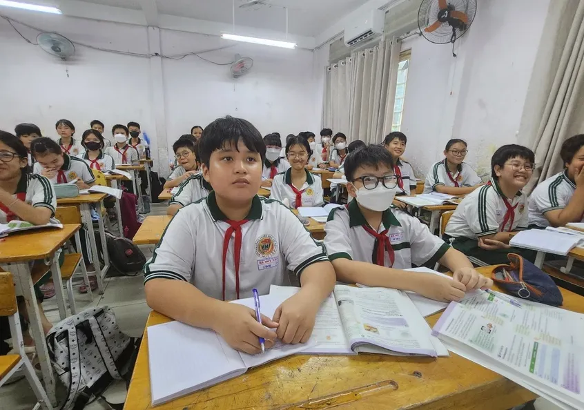 Học sinh được nghỉ học khi nhiệt độ ngoài trời dưới 10 độ C