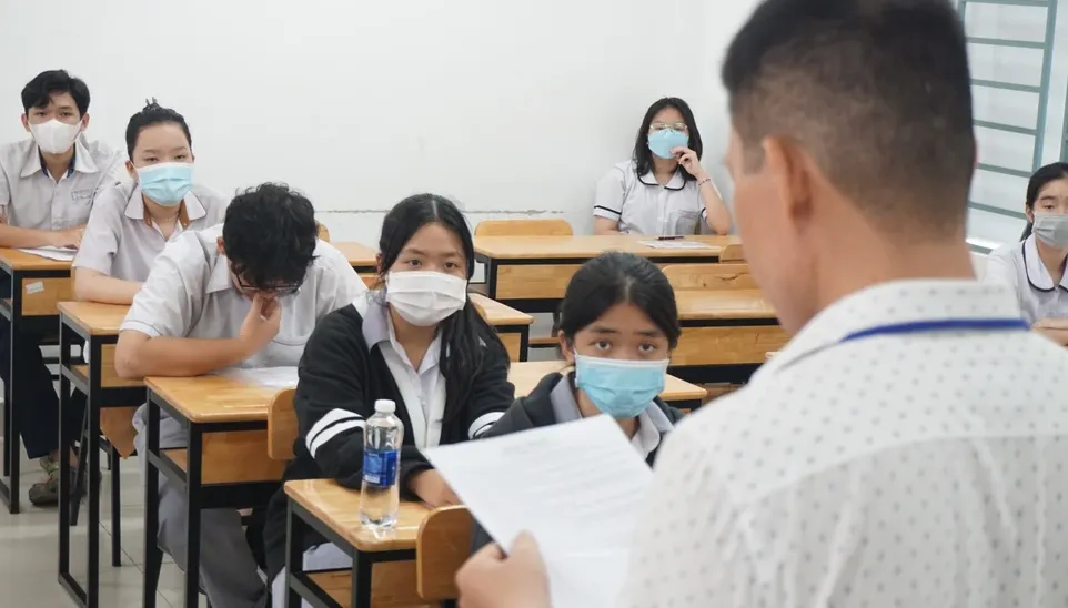 tuyển thẳng vào lớp 10 THPT.png