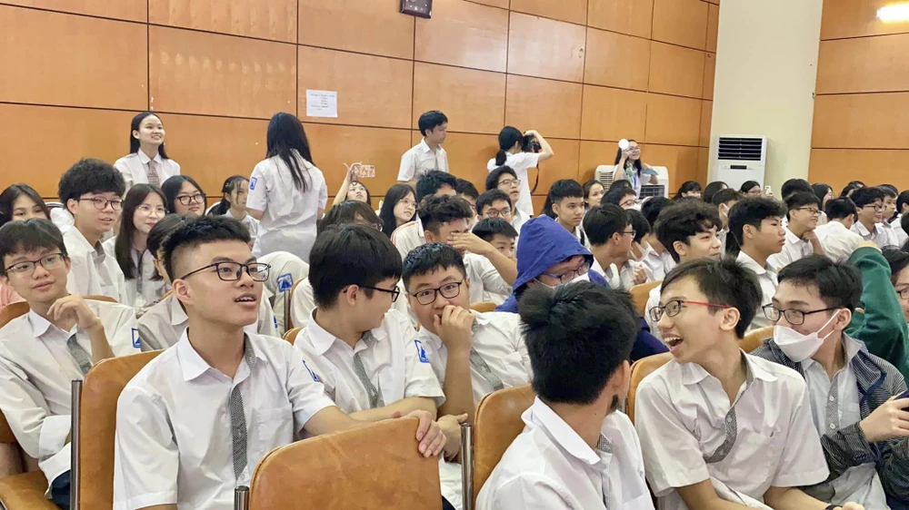 học sinh giỏi lớp 9 cấp thành phố.jpg