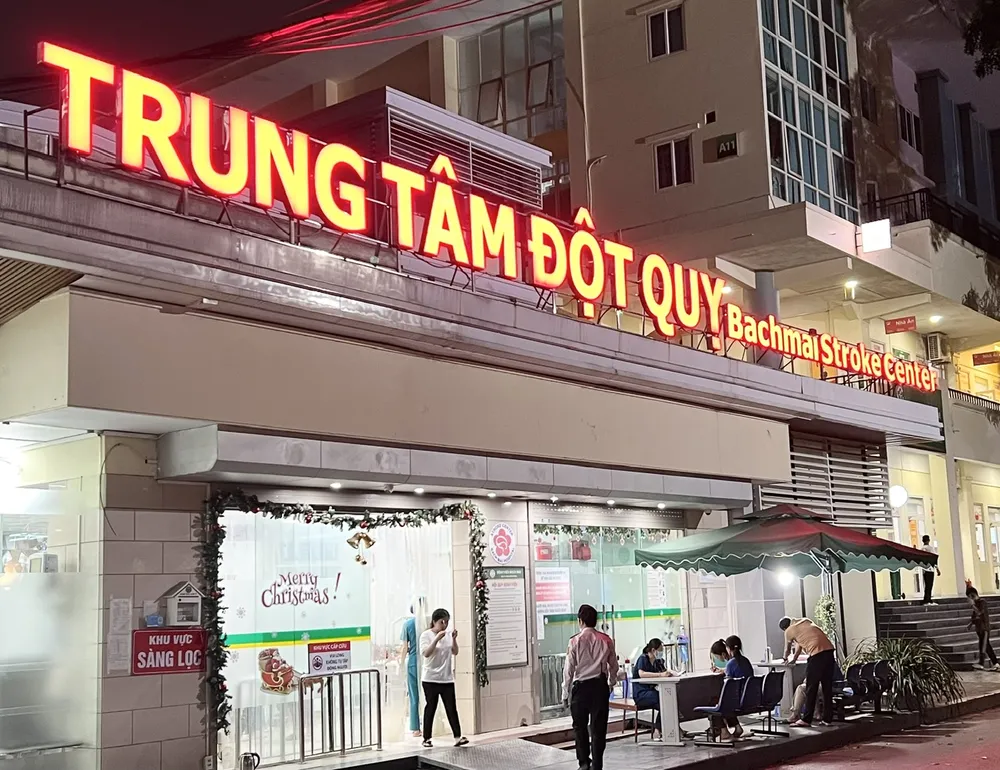 Bộ Y tế yêu cầu các cơ quan chỉ đạo các đơn vị trực thuộc đảm bảo thường trực đường dây nóng 24/24. Ảnh: TT bộ y tế.jpg