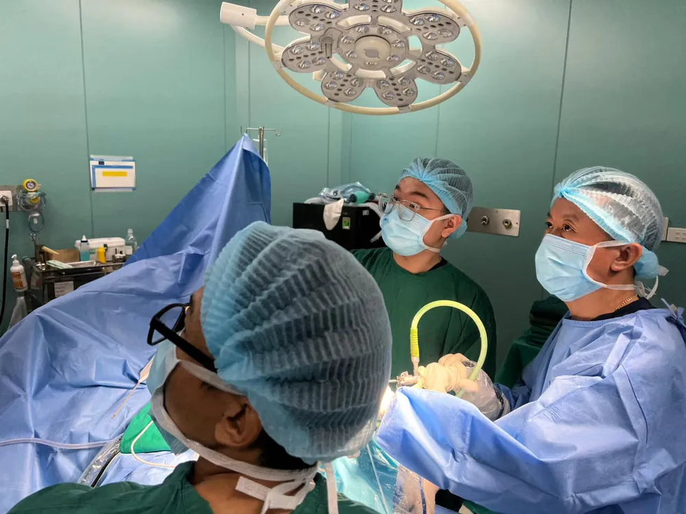 đứt dây chằng khớp gối (2).jpg