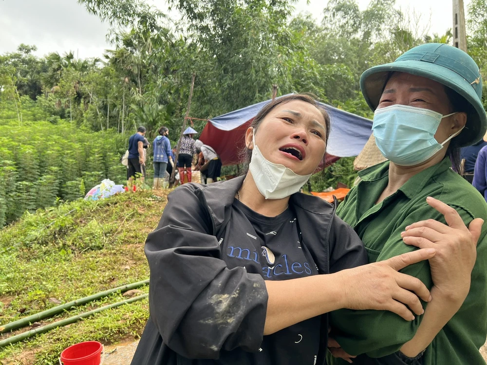 thôn làng nủ.jpg