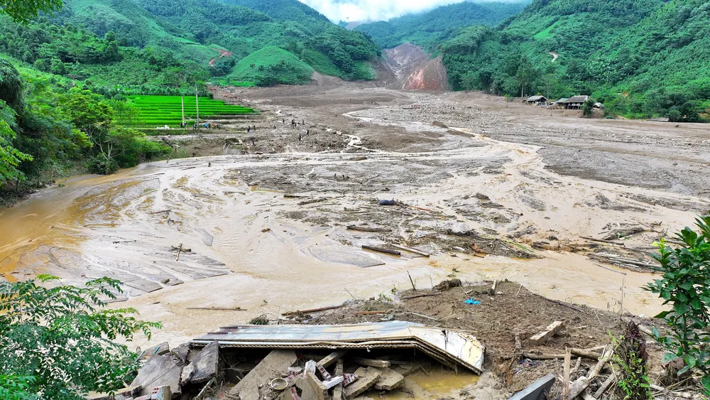 Phó Thủ tướng ký quyết định hỗ trợ khẩn cấp 150 tỉ cho Lào Cai khắc phục hậu quả bão số 3