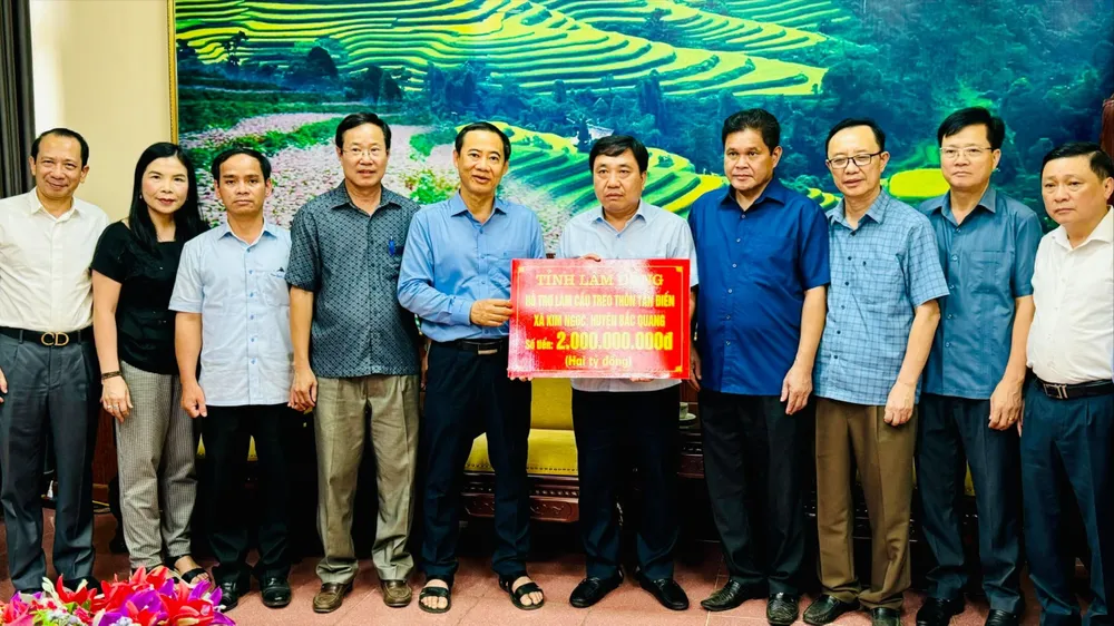 cầu lâm đồng.jpg