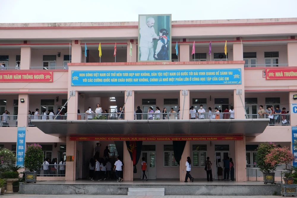 thi vào lớp 10 4.JPG