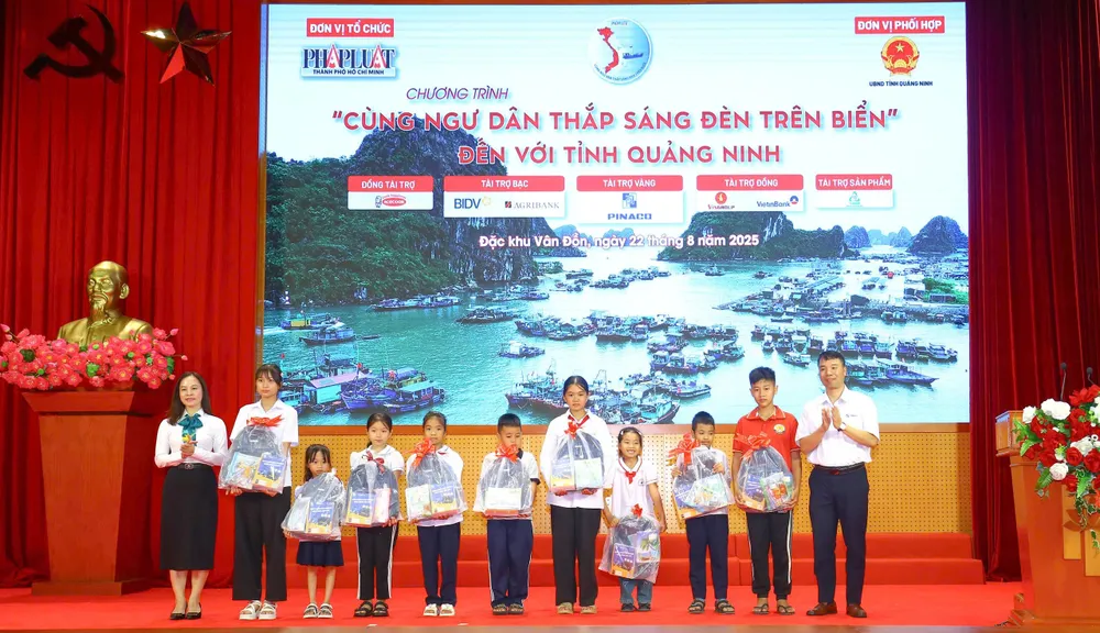 cùng ngư dân 004.jpg