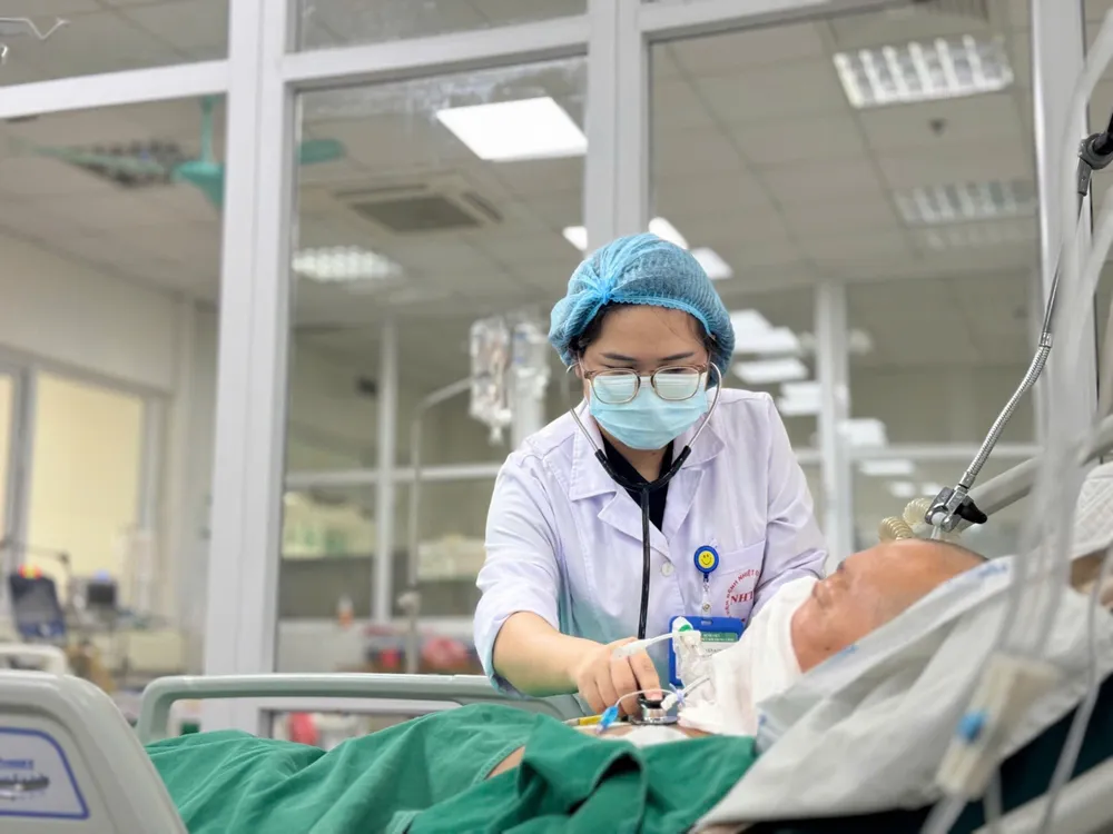 vi khuẩn ăn thịt người.jpg