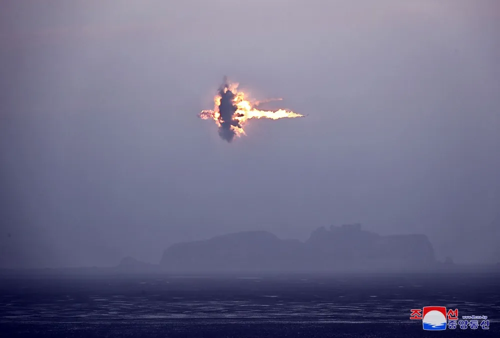 Hình ảnh cuộc diễn tập mô phỏng tấn công hạt nhân chiến thuật của Triều Tiên vào ngày 2-9. Ảnh: KCNA