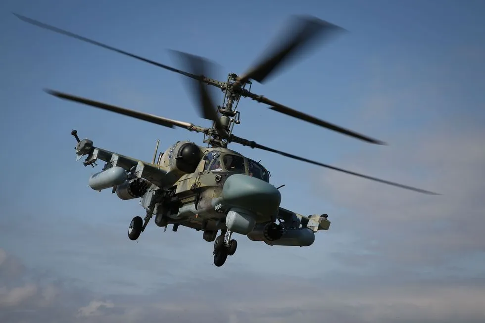 Trực thăng tấn công Ka-52 trong cuộc tập trận ở vùng Krasnodar của Nga tháng 3-2019. Ảnh: VITALY TIMKIV//Getty Images Trực thăng tấn công Ka-52 trong cuộc tập trận ở vùng Krasnodar của Nga