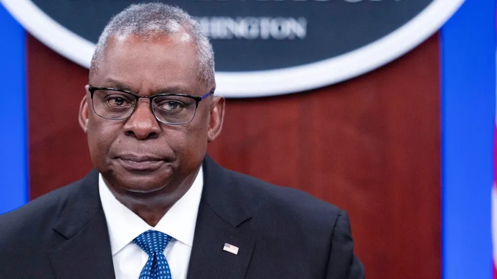 Bộ trưởng Quốc phòng Mỹ xuất viện