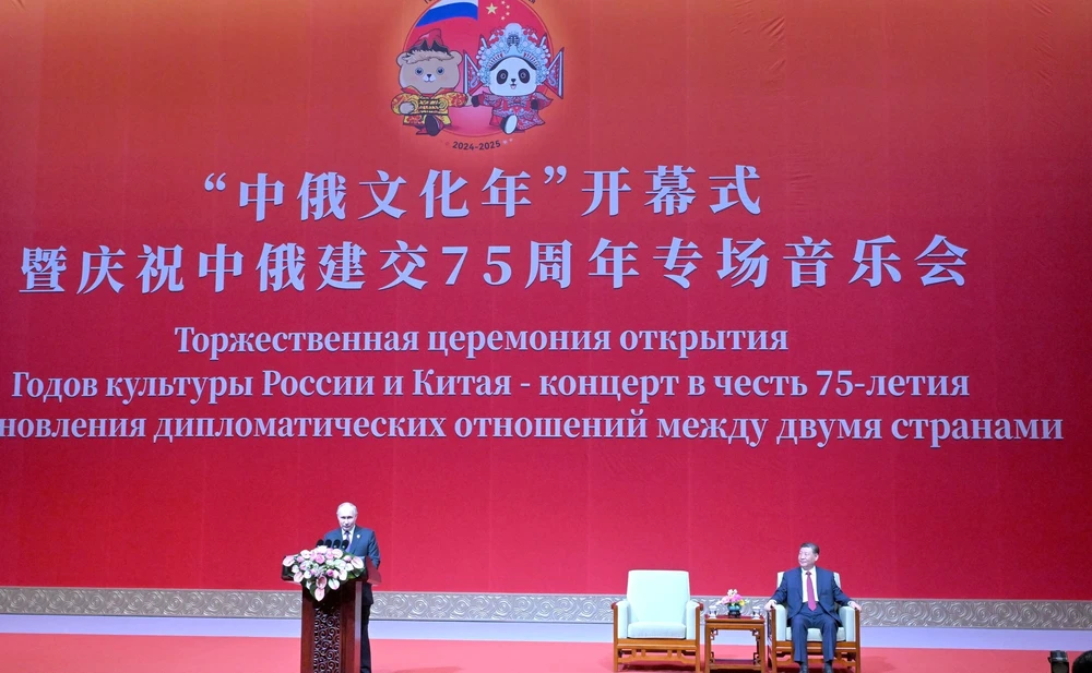 Bộ ngoại giao NgaX6.jpeg