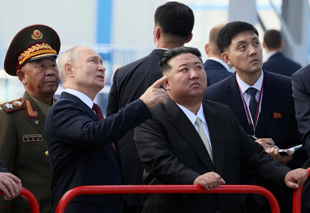 Tổng thống Nga Vladimir Putin (trái) và lãnh đạo Triều Tiên Kim Jong-un hồi năm 2023. Ảnh: ĐIỆN KREMLIN/SPUTNIK Ông Kim Jong-un gửi điện mừng ông Putin