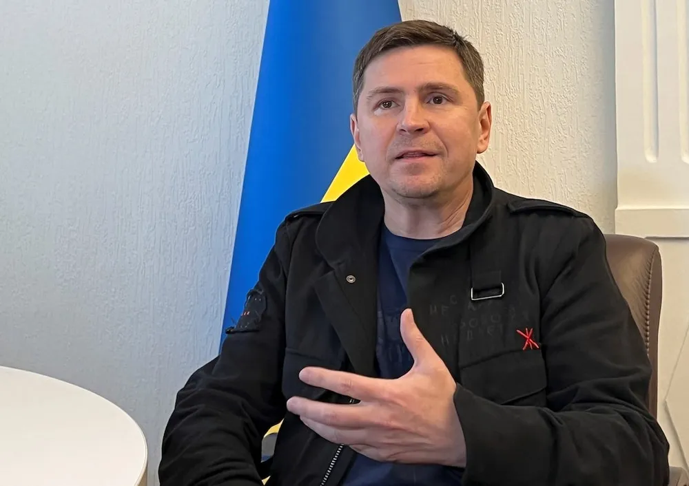Ông Mykhailo Podolyak - Cố vấn cho tổng thống Ukraine. Ảnh: REUTERS cố vấn Ukraine.jpeg