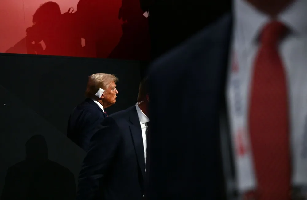 Cựu Tổng thống Mỹ Donald Trump. Ảnh: CNN Phó Tổng thống Harris ông Trump.jpg
