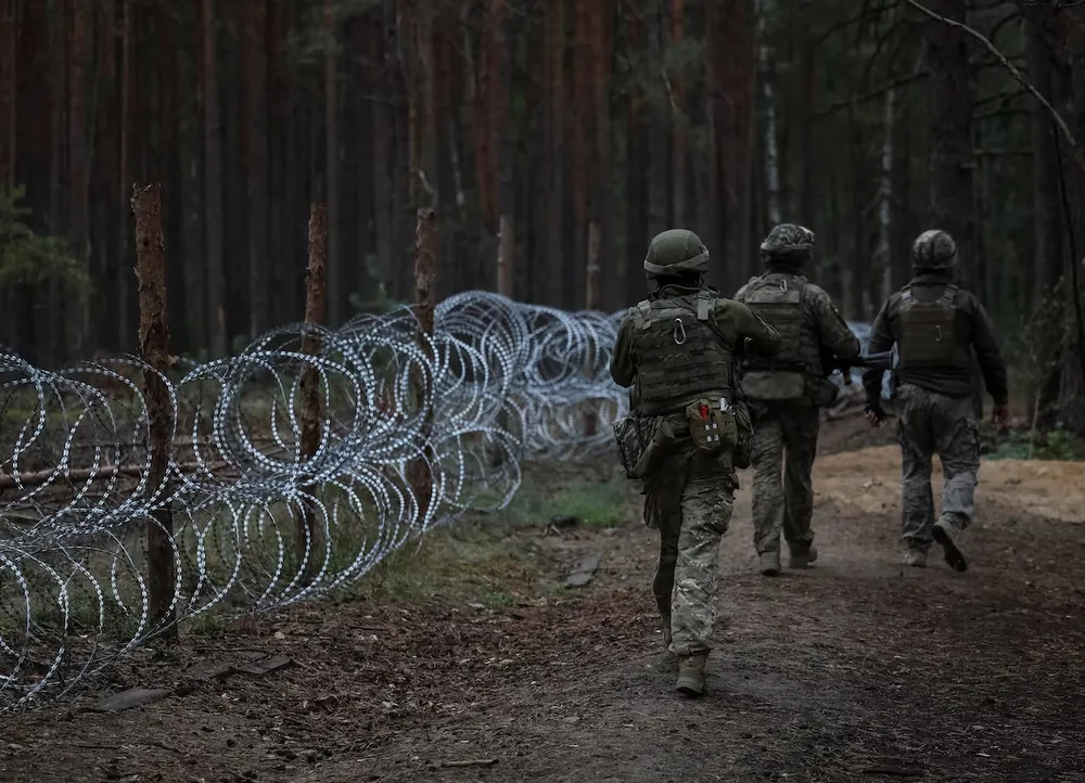 Bộ Ngoại giao Ukraine kêu gọi Belarus rút lực lượng của nước này khỏi biên giới giữa hai nước. Ảnh: REUTERS biên giới Ukraine
