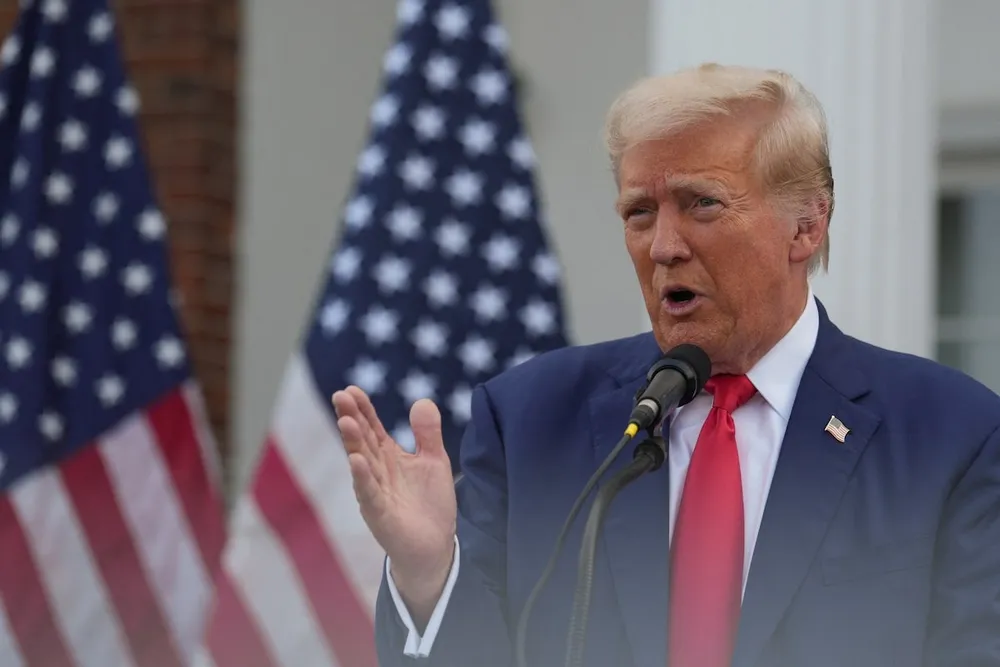 Cựu Tổng thống Mỹ Donald Trump. Ảnh: REUTERS Ông Trump đổ lỗi ông Biden, bà Harris về vụ ám sát hụt