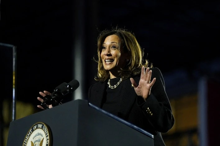 Phó Tổng thống Harris