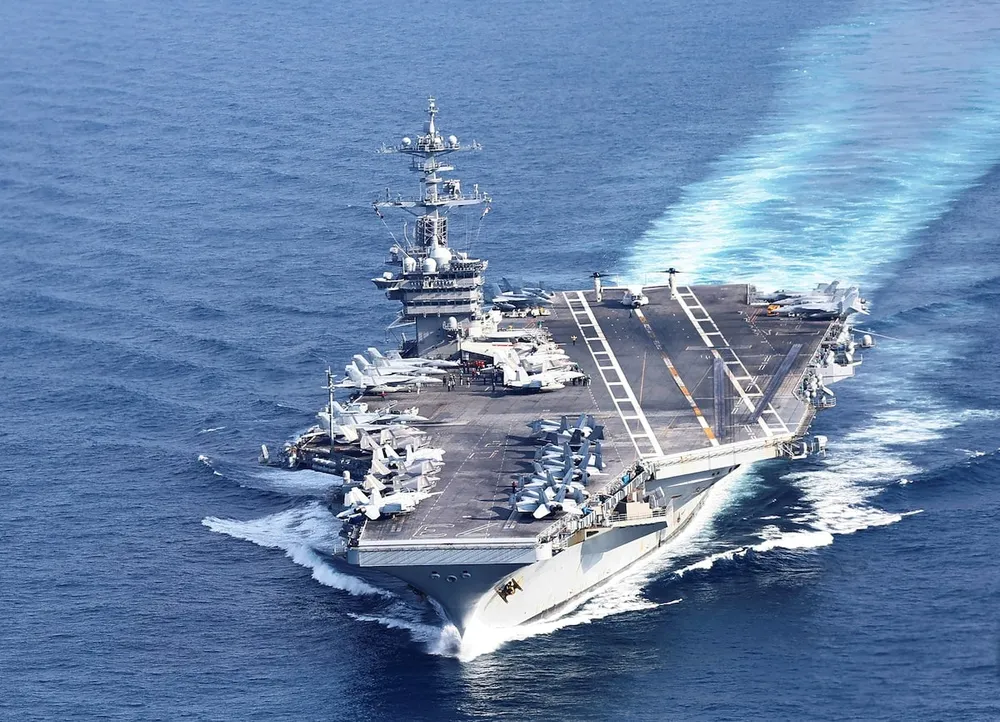 Tàu sân bay USS George Washington của Hải quân Mỹ. Ảnh: REUTERS tàu sân bay.jpg