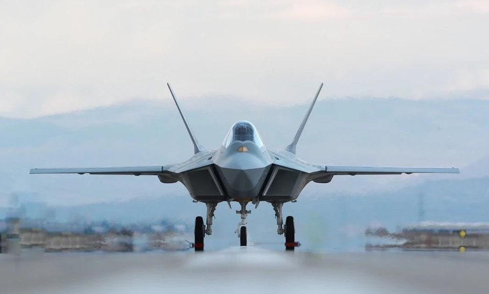 stealth aircraft—KAAN..jpg