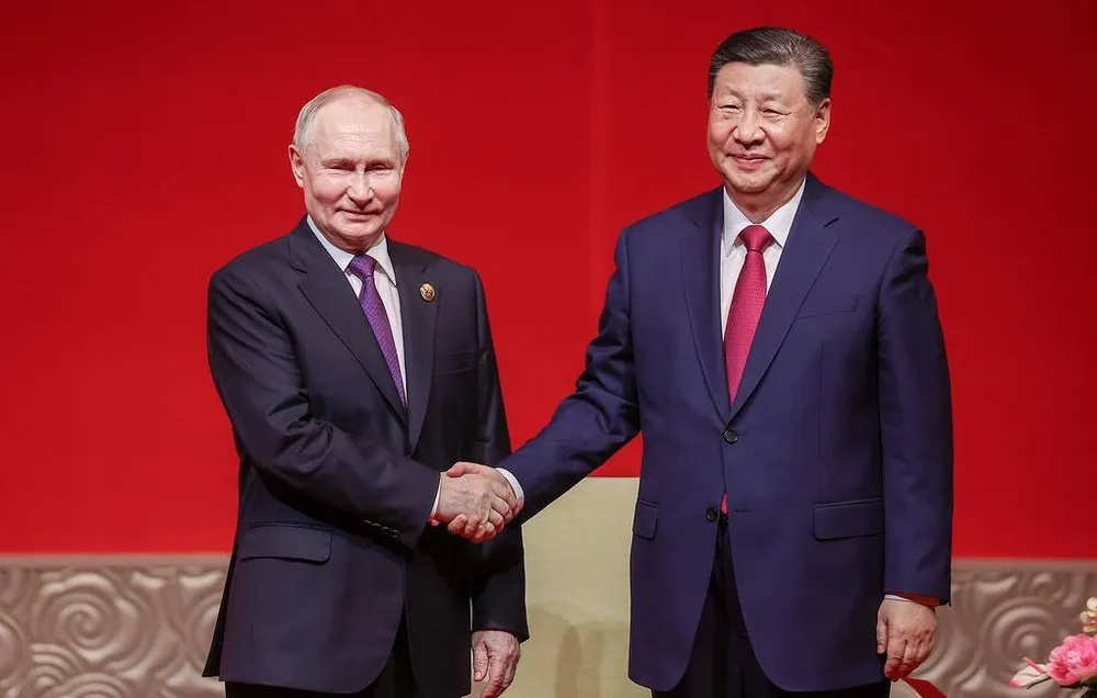 bàn quan hệ Trung-Nga