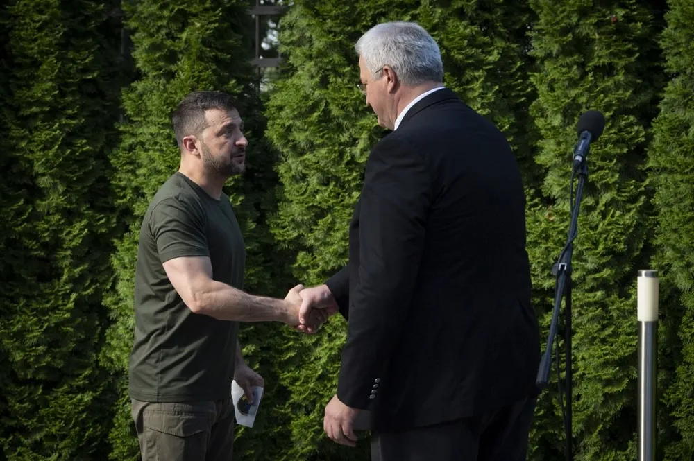 cải tổ ngành ngoại giao.jpg