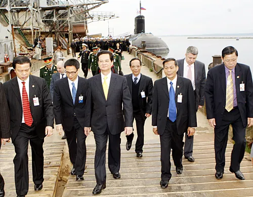 Xem sức mạnh 'khủng' tàu ngầm Kilo Hà Nội của Hải quân Việt Nam ảnh 5