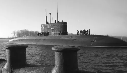 Tàu ngầm Hà Nội kết thúc giai đoạn thử nghiệm trên biển với kết quả xuất sắc. Tàu ngầm Hà Nội kết thúc giai đoạn thử nghiệm trên biển với kết quả xuất sắc