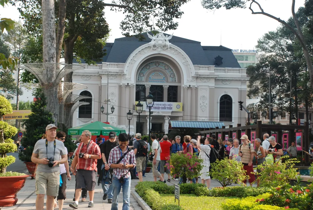 Chùm ảnh: Sài Gòn ngày 25 Tết ảnh 6 Chùm ảnh: Sài Gòn ngày 25 Tết ảnh 6