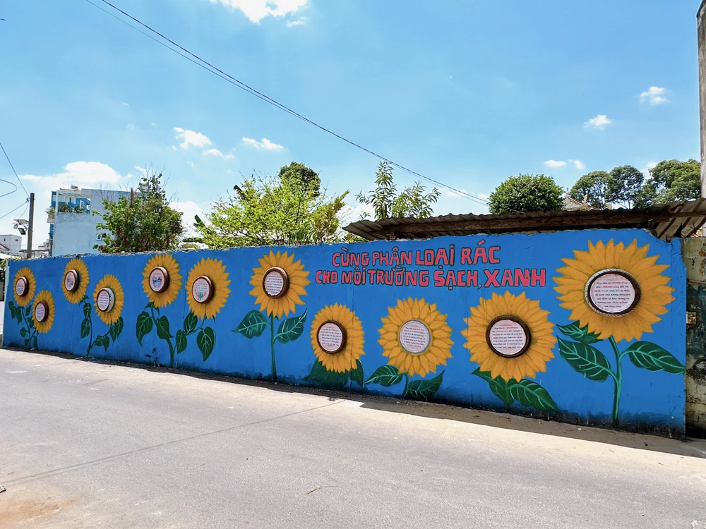 Những hình vẽ đơn giản kết hợp truyền tải thông điệp tích cực về bảo vệ môi trường.