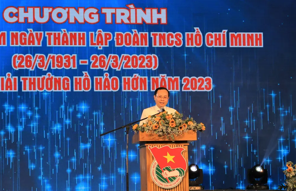 Phó Bí thư Thành ủy TP.HCM Nguyễn Văn Hiếu phát biểu tại chương trình. Ảnh: VT