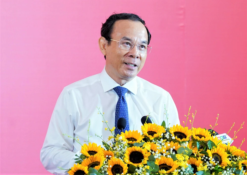 Bí thư Thành ủy TP.HCM Nguyễn Văn Nên phát biểu tại buổi gặp mặt. Ảnh: VÕ THƠ