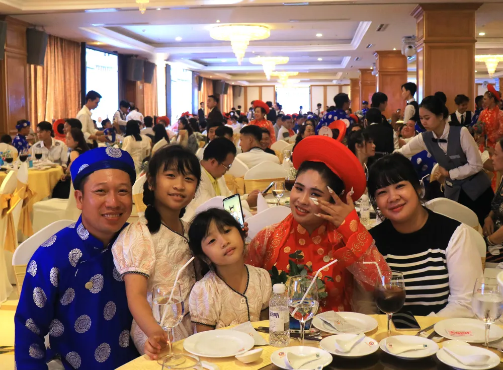 le cuoi tap the 9.JPG