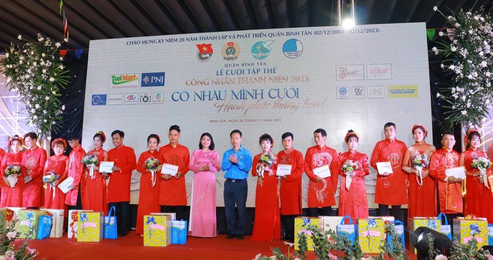 lễ cưới tập thể