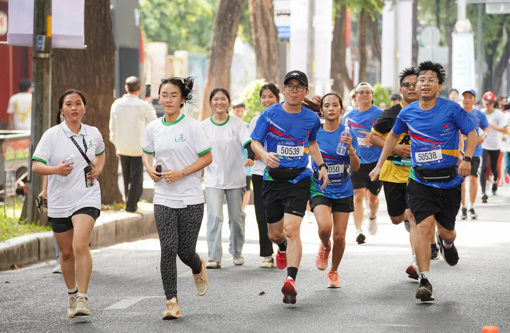 Ngay chay Olympic 10.jpg