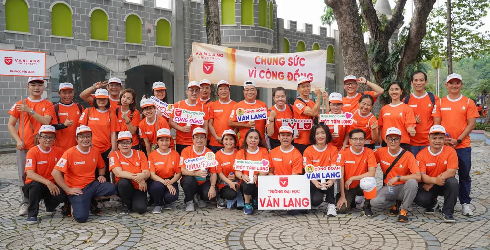 chat-doc-da-cam (7).jpg